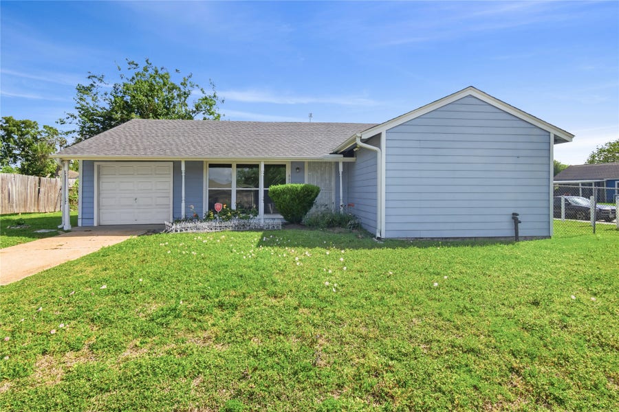Property photo for 6651 Crestmont Street, Houston, TX