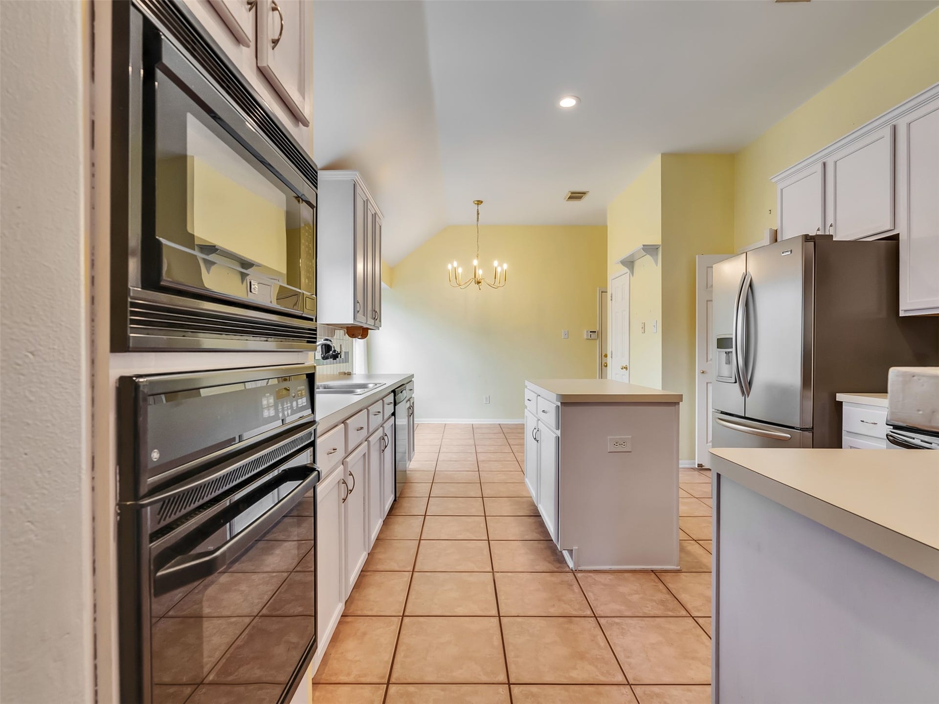 4123 Ridgepoint Drive, Pearland, TX 77584