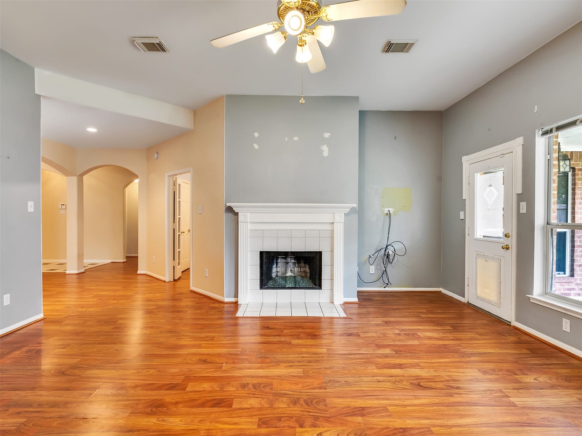 4123 Ridgepoint Drive, Pearland, TX 77584
