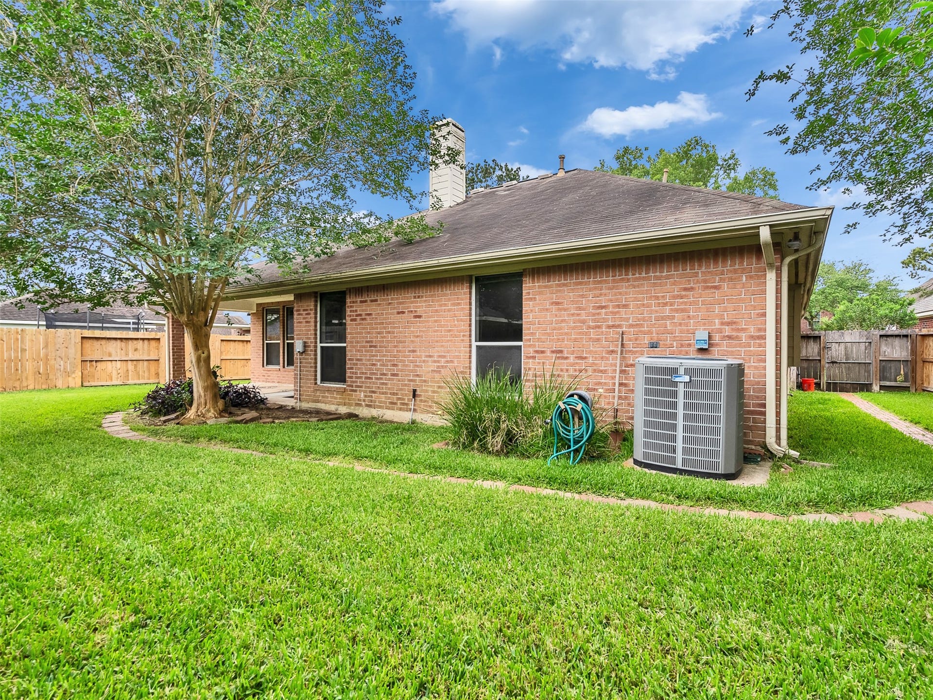 4123 Ridgepoint Drive, Pearland, TX 77584