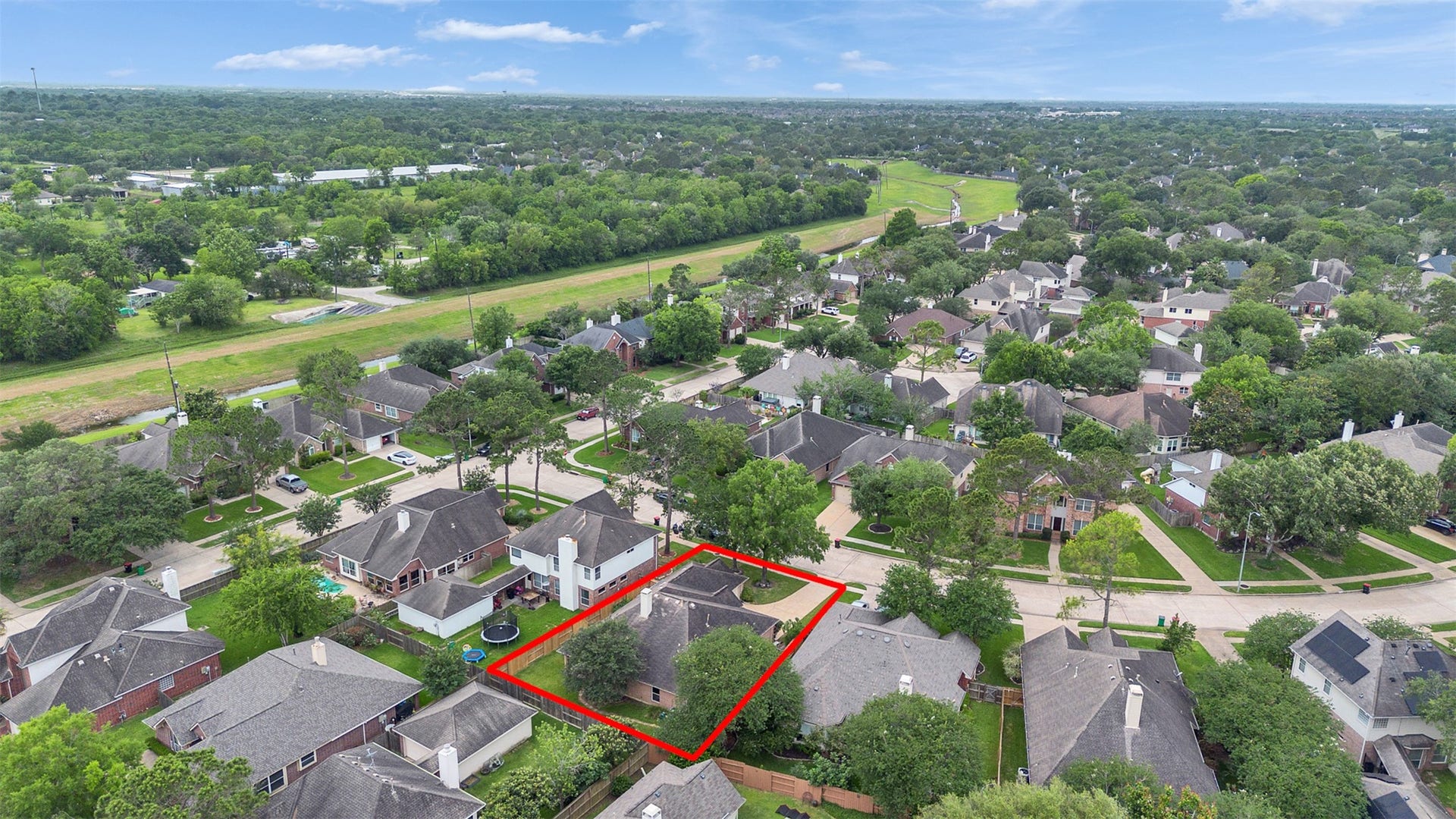 4123 Ridgepoint Drive, Pearland, TX 77584