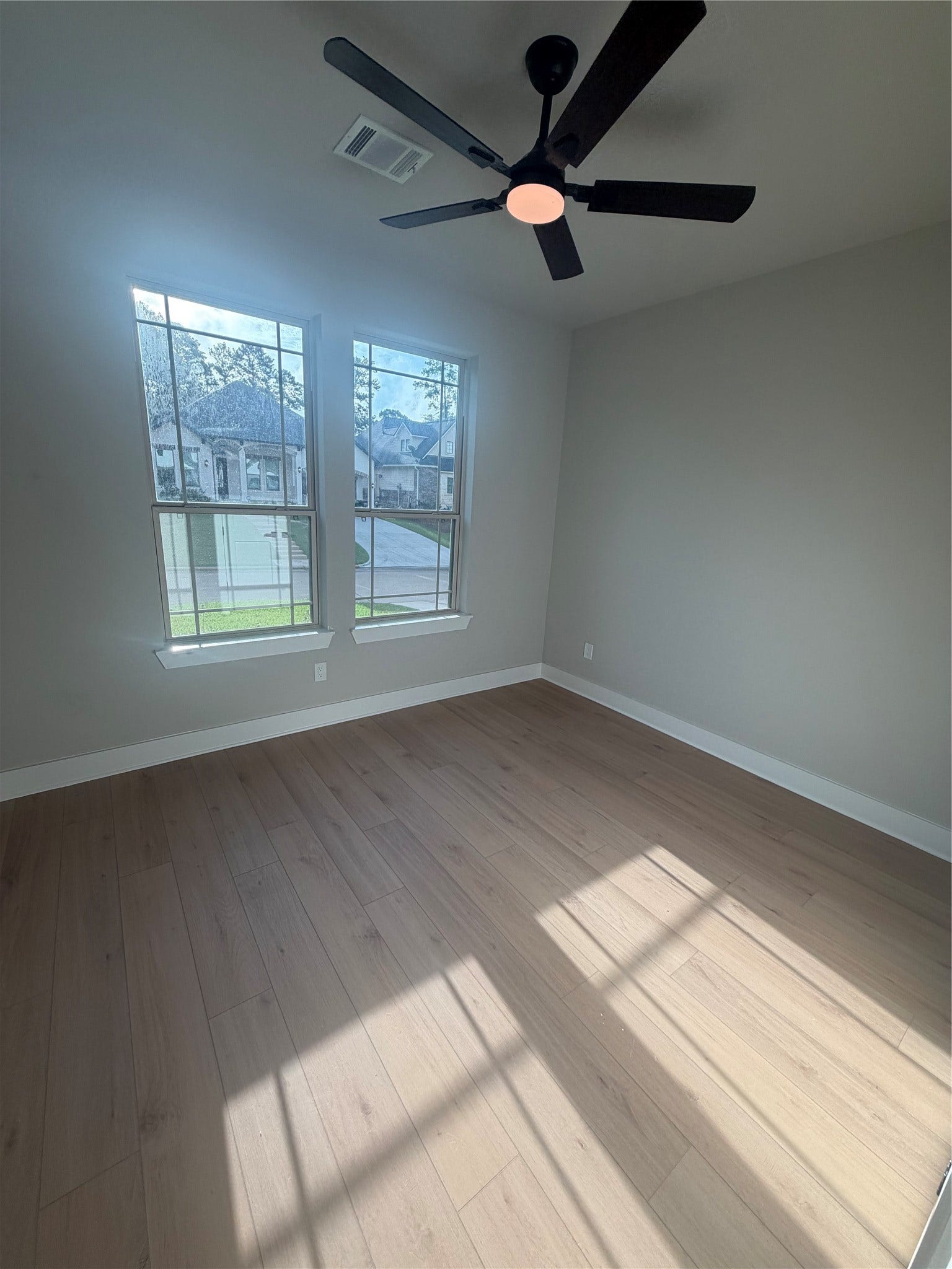 216 Bluehill Dr, Montgomery, TX 77356 216 Bluehill Dr, Montgomery, TX 77356