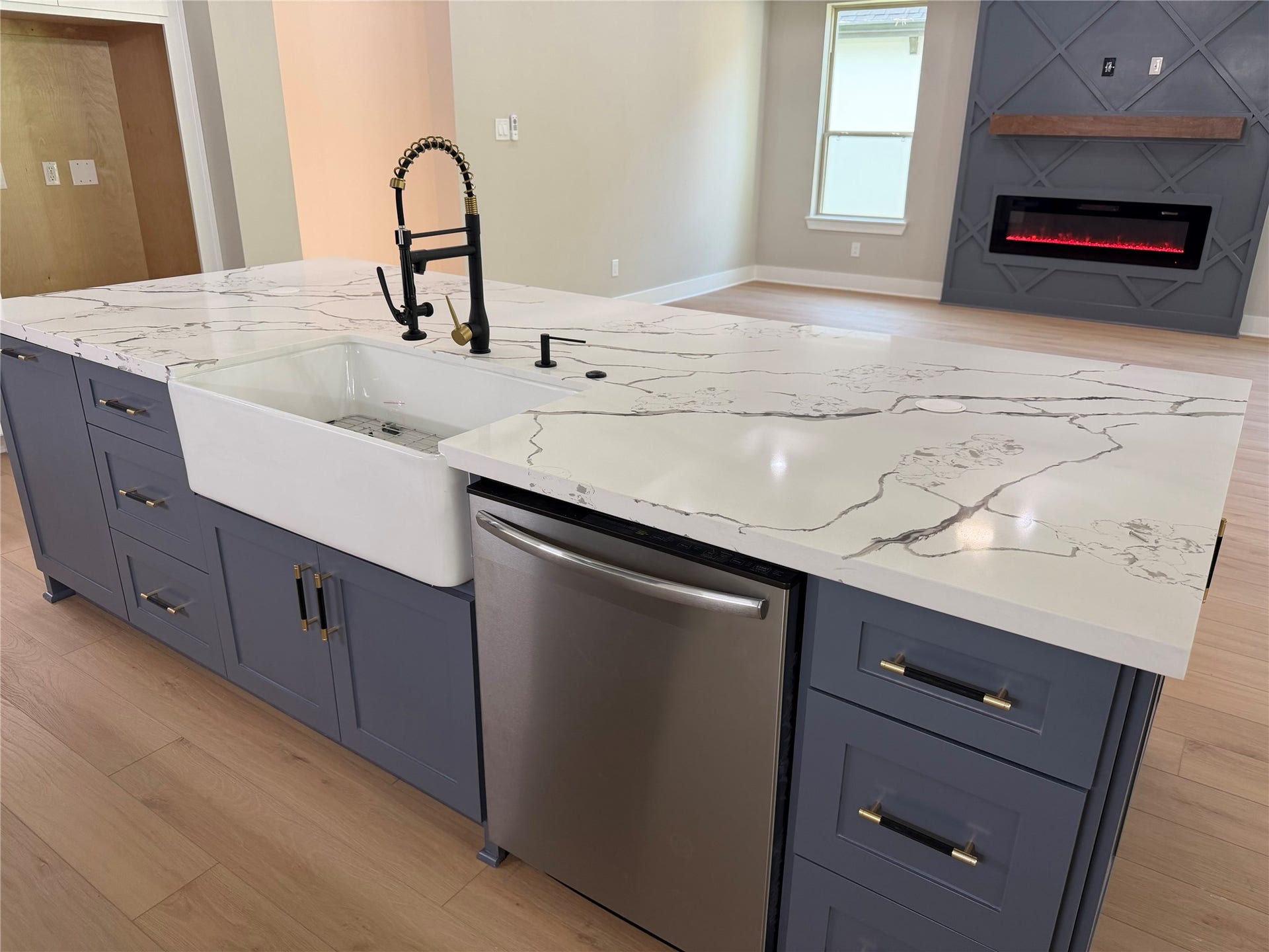 216 Bluehill Dr, Montgomery, TX 77356 216 Bluehill Dr, Montgomery, TX 77356