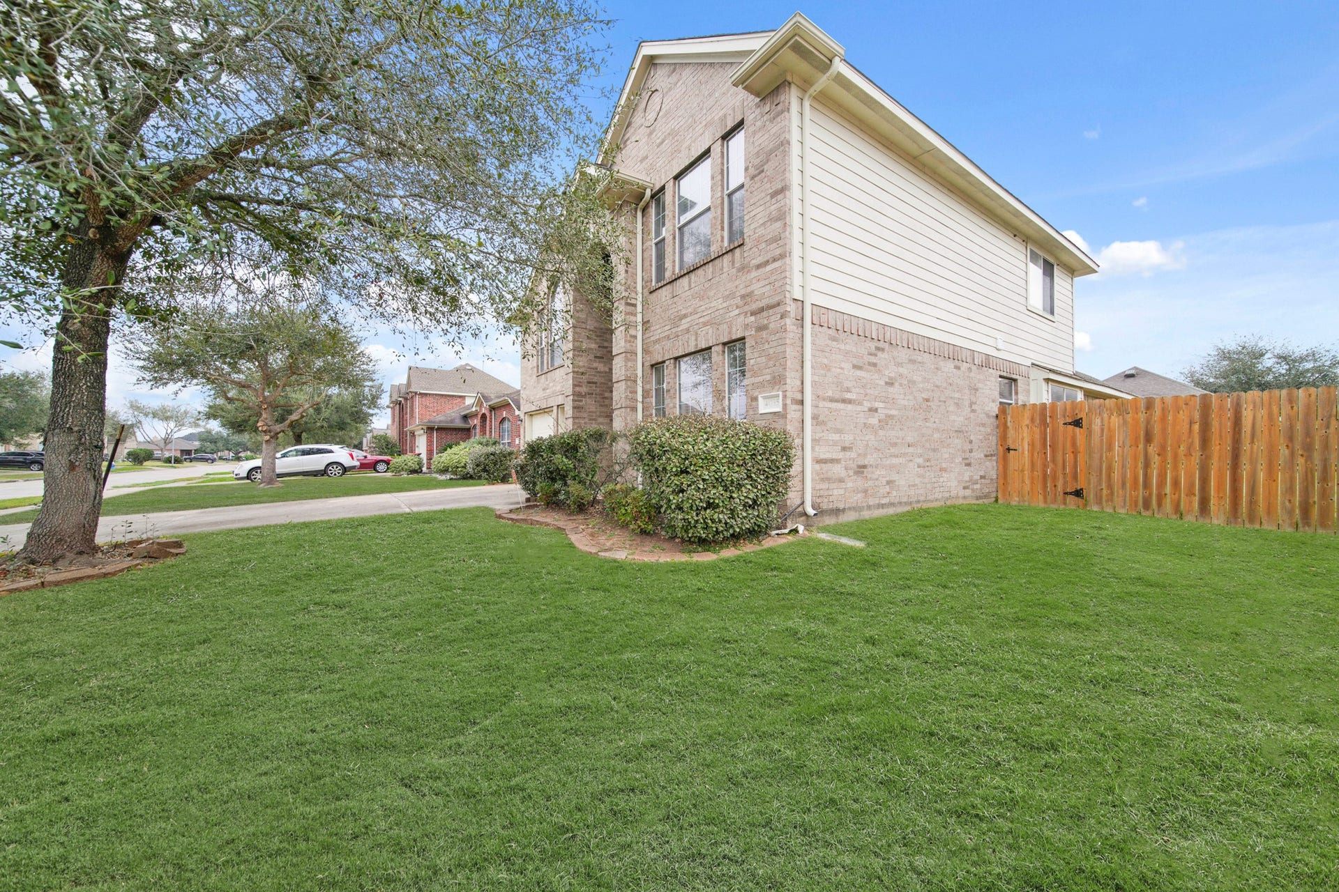 4035 E Teal Estates Circle, Fresno, TX 77545 4035 E Teal Estates Circle, Fresno, TX 77545