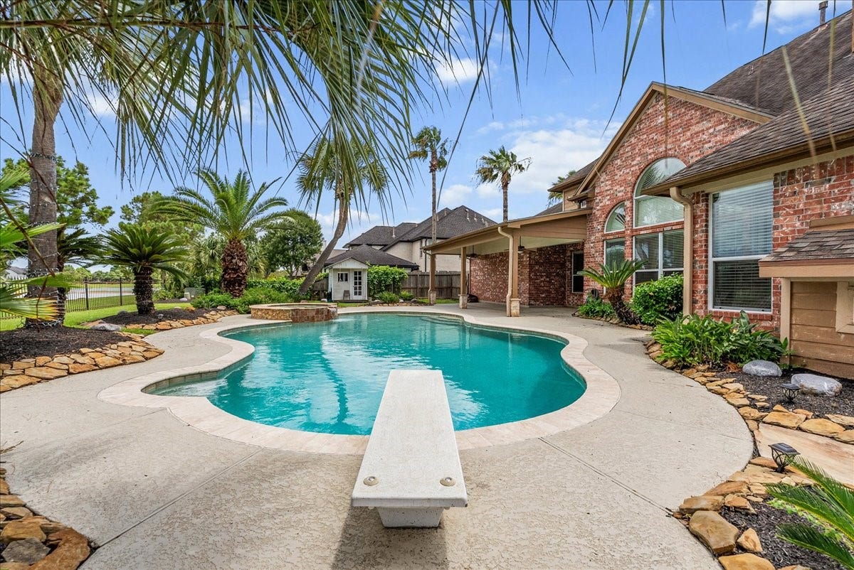 1618 Stoney Lake Drive, Friendswood, TX 77546 1618 Stoney Lake Drive, Friendswood, TX 77546