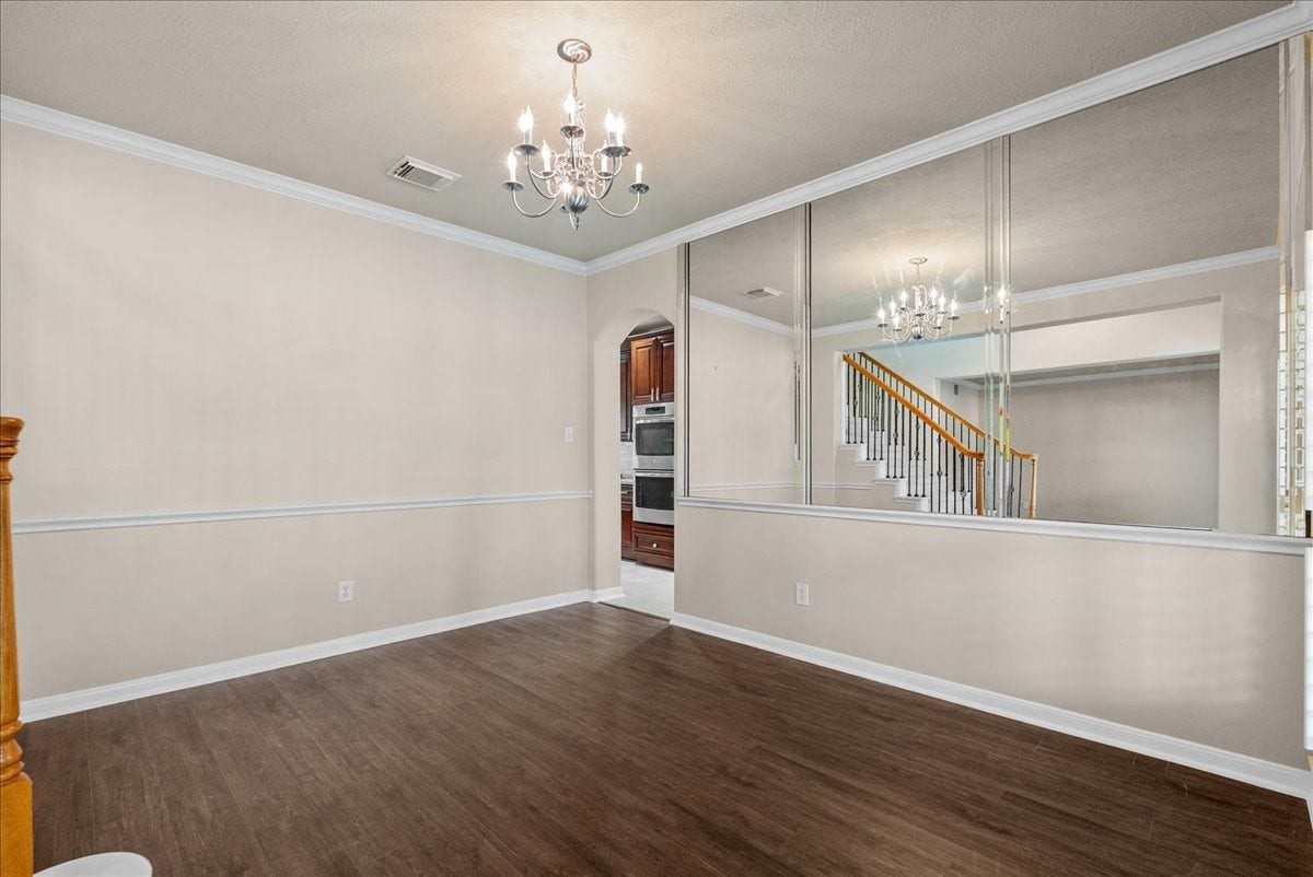 1618 Stoney Lake Drive, Friendswood, TX 77546 Formal Dining.