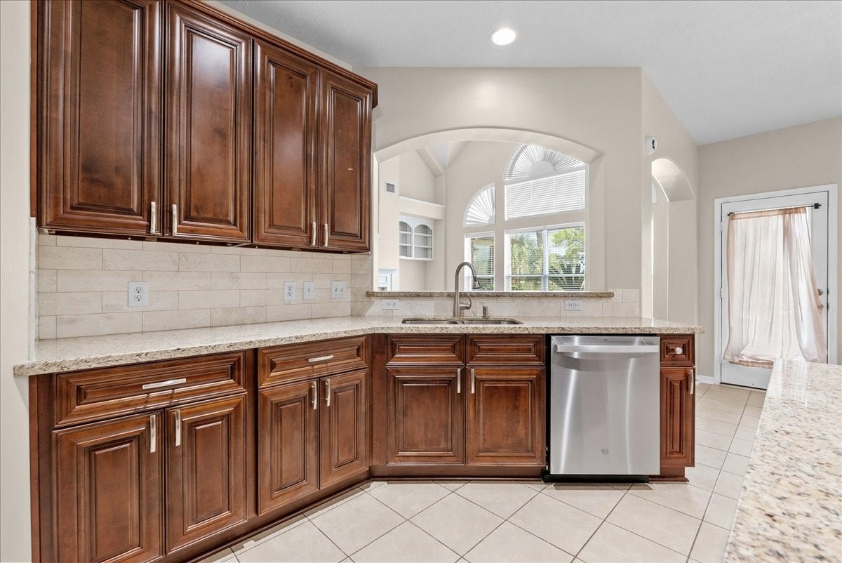 1618 Stoney Lake Drive, Friendswood, TX 77546 1618 Stoney Lake Drive, Friendswood, TX 77546