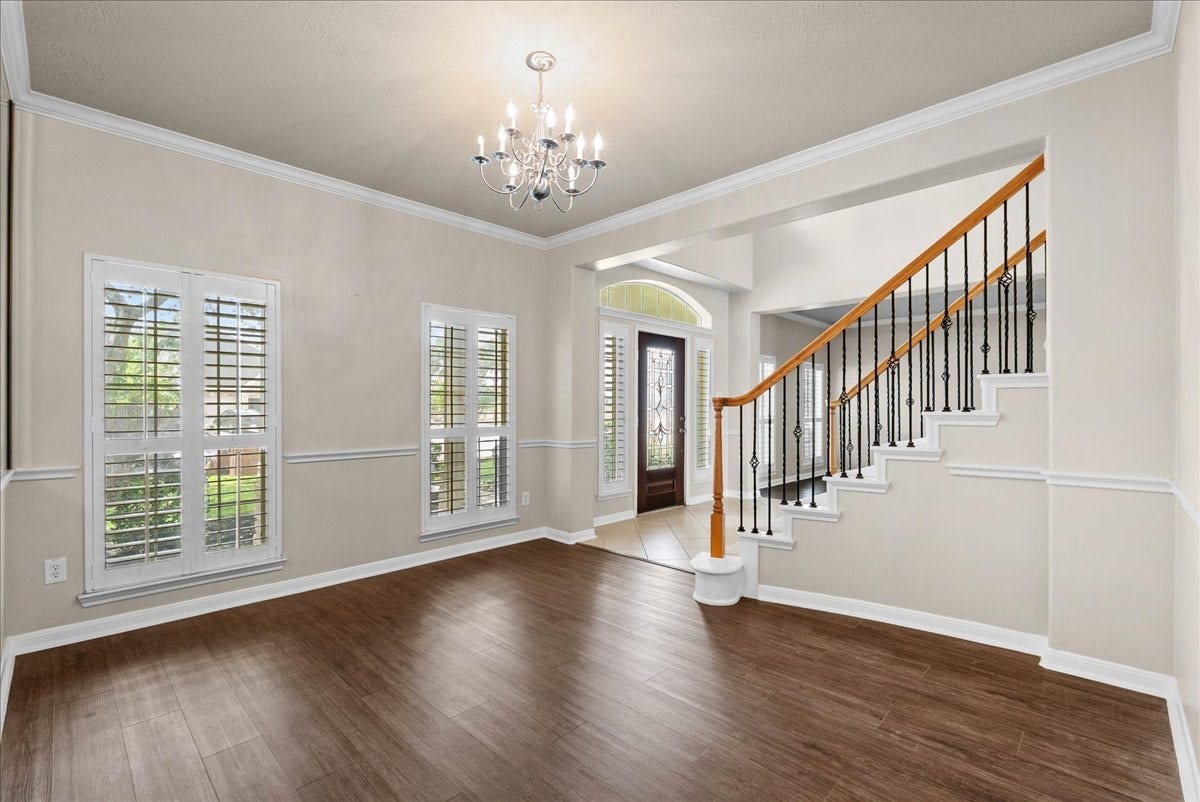 1618 Stoney Lake Drive, Friendswood, TX 77546 Formal Dining.