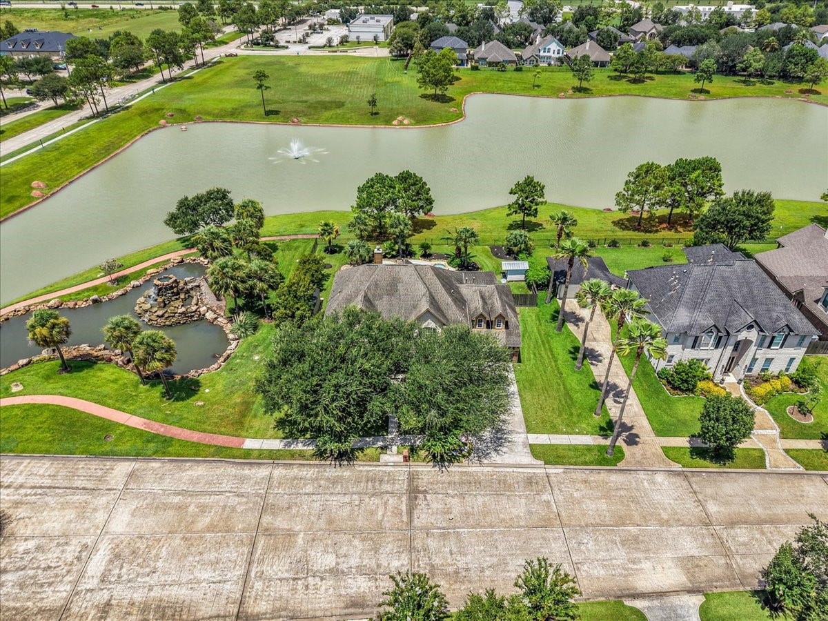 1618 Stoney Lake Drive, Friendswood, TX 77546 1618 Stoney Lake Drive, Friendswood, TX 77546