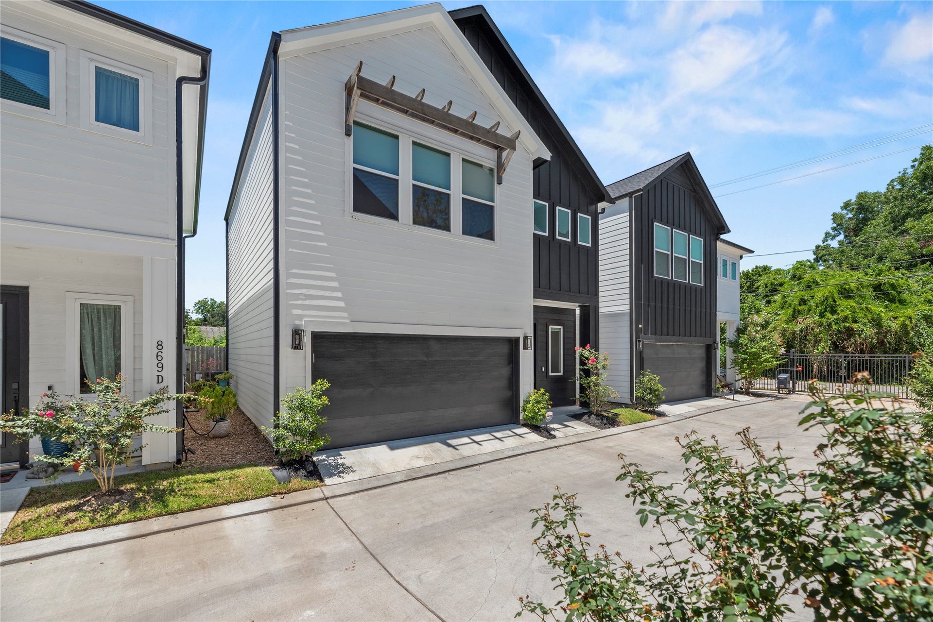 869 Mansfield Street, #E, Houston, TX 77091 869 Mansfield Street, #E, Houston, TX 77091
