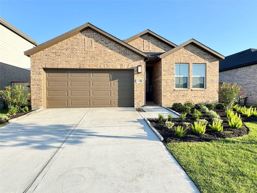 Property photo for 21823 White Stone Creek Dr, Cypress, TX