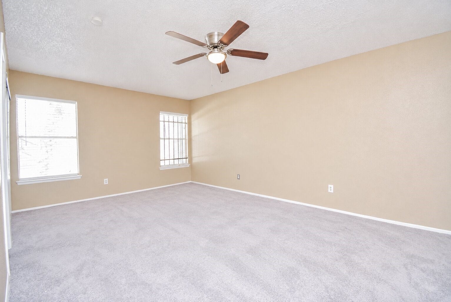 6168 W Airport Boulevard, #16, Houston, TX 77035 6168 W Airport Boulevard, #16, Houston, TX 77035