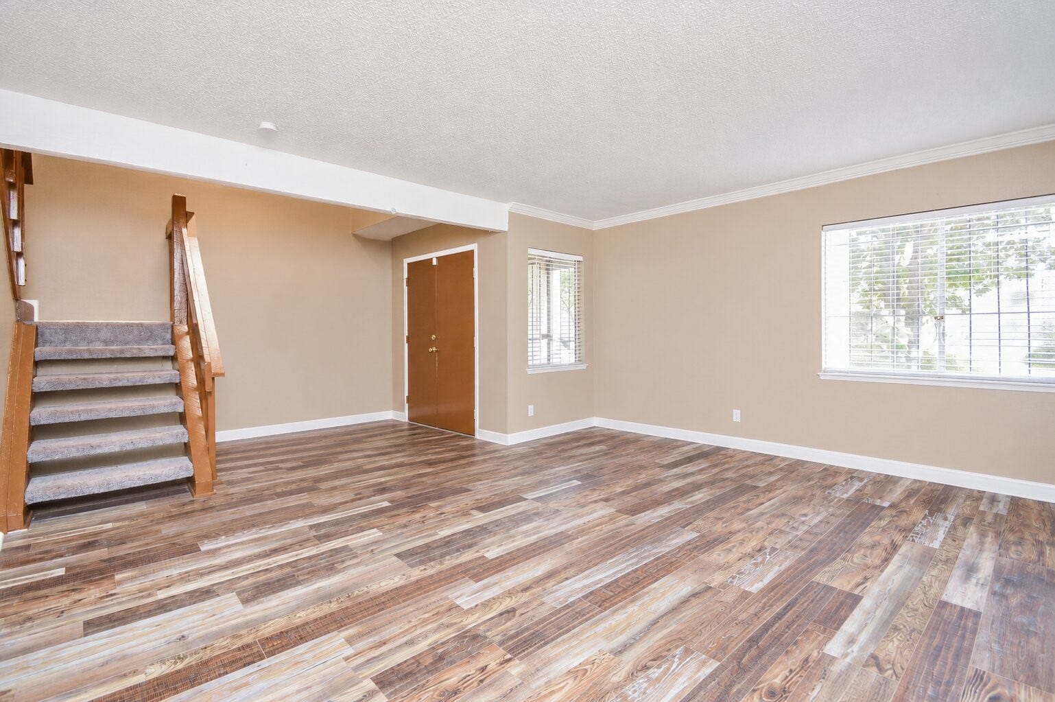 6168 W Airport Boulevard, #16, Houston, TX 77035 6168 W Airport Boulevard, #16, Houston, TX 77035