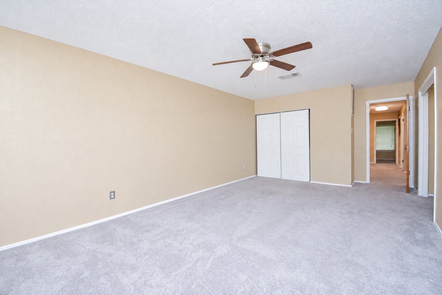 6168 W Airport Boulevard, #16, Houston, TX 77035 6168 W Airport Boulevard, #16, Houston, TX 77035