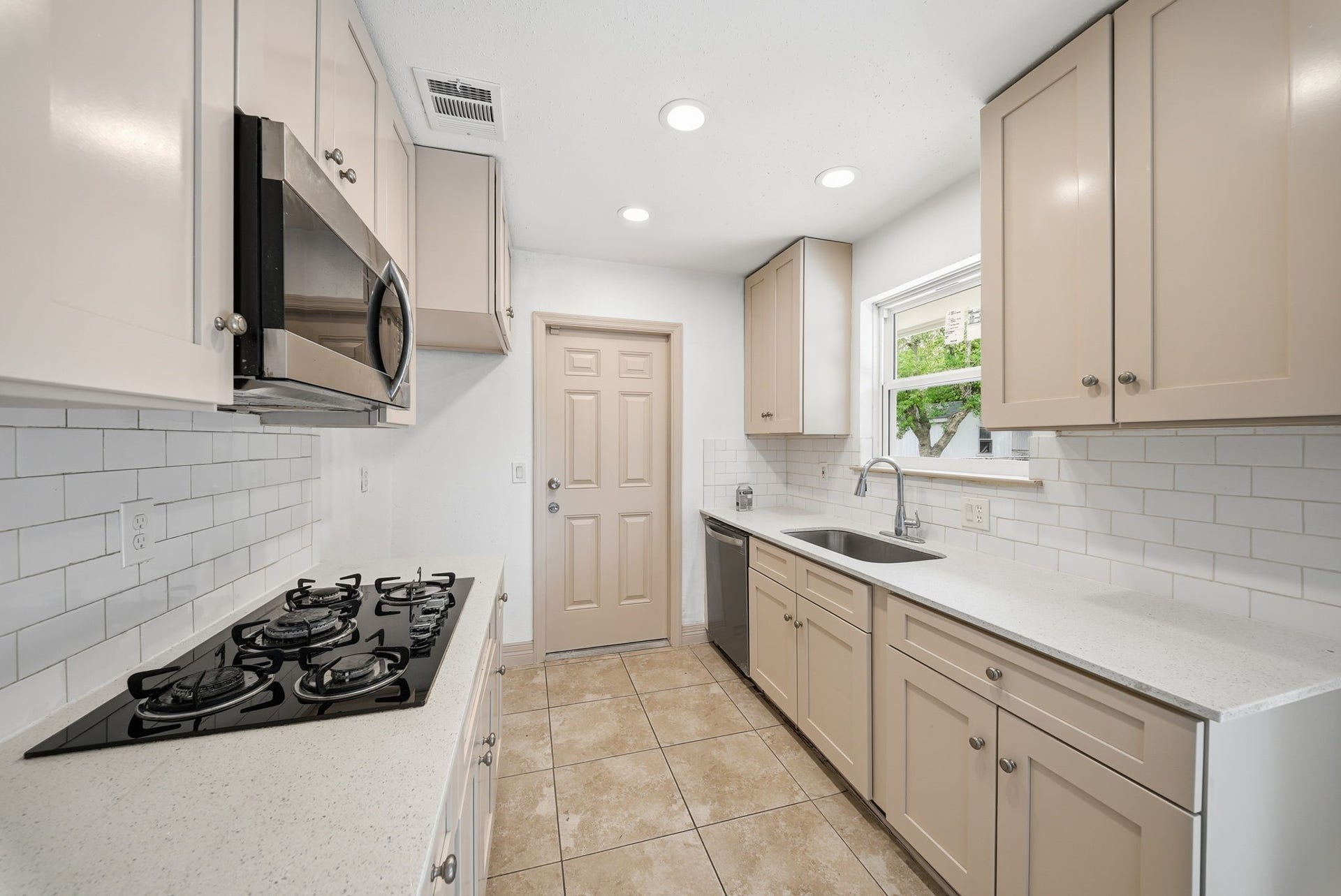 12302 Swinbrook Lane, Houston, TX 77039 12302 Swinbrook Lane, Houston, TX 77039
