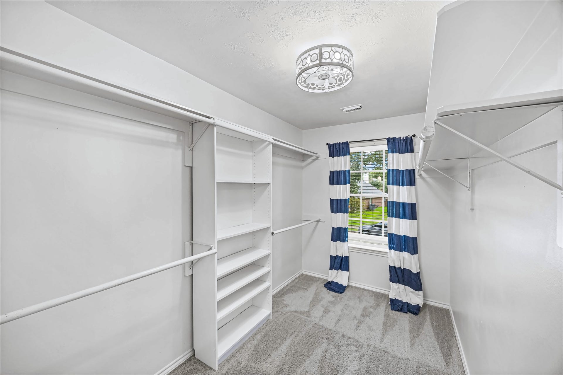 24511 Avonbury Ln, Katy, TX 77494 24511 Avonbury Ln, Katy, TX 77494