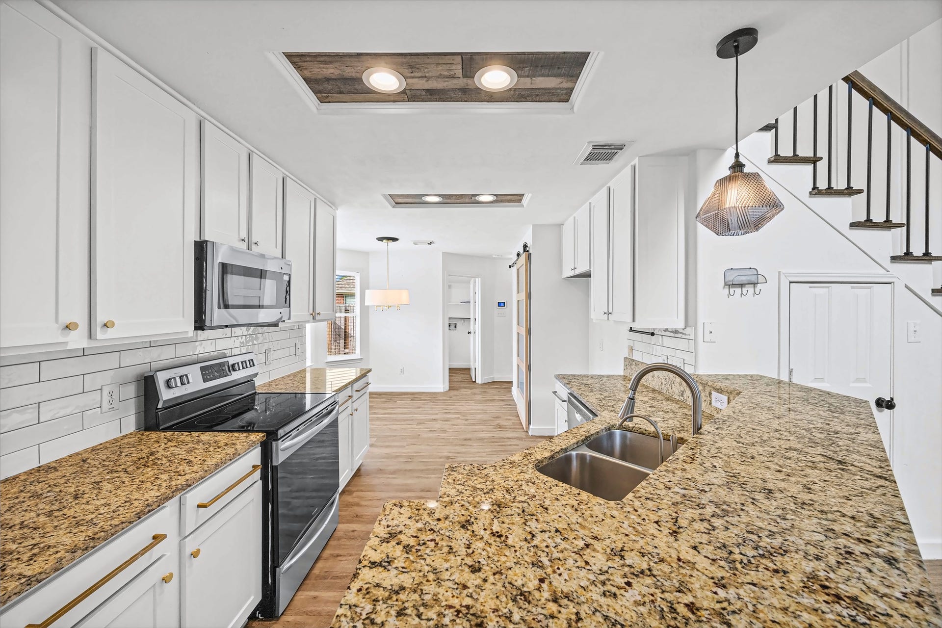 24511 Avonbury Ln, Katy, TX 77494 24511 Avonbury Ln, Katy, TX 77494
