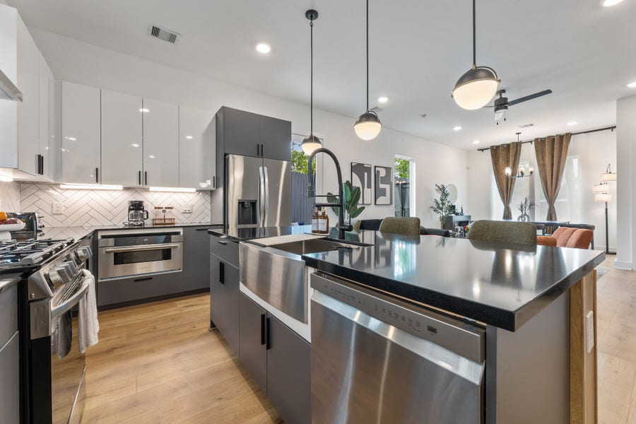 Property photo for 515 Altic Street, Houston, TX