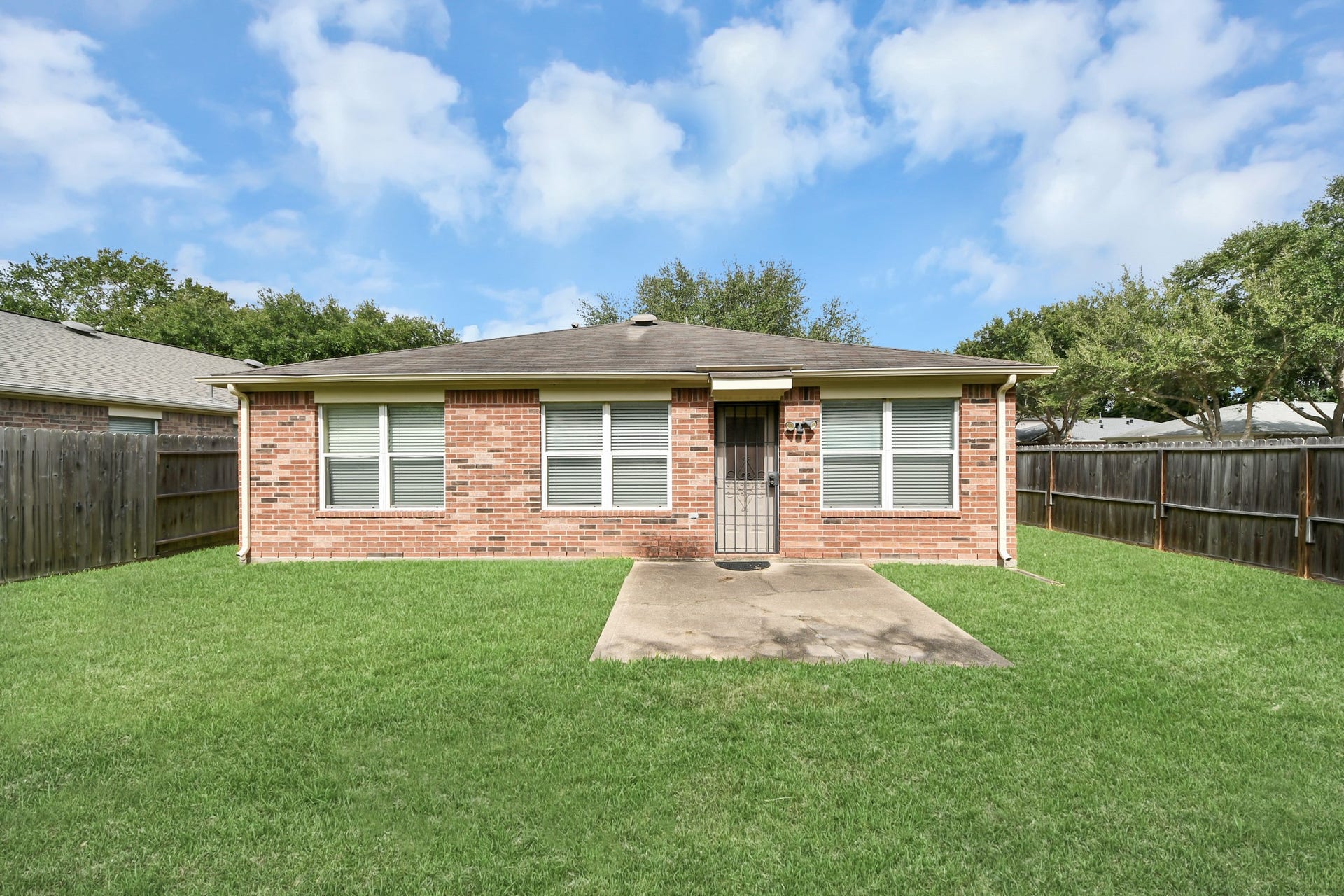 3030 Red Stag Pass, Missouri City, TX 77459 3030 Red Stag Pass, Missouri City, TX 77459