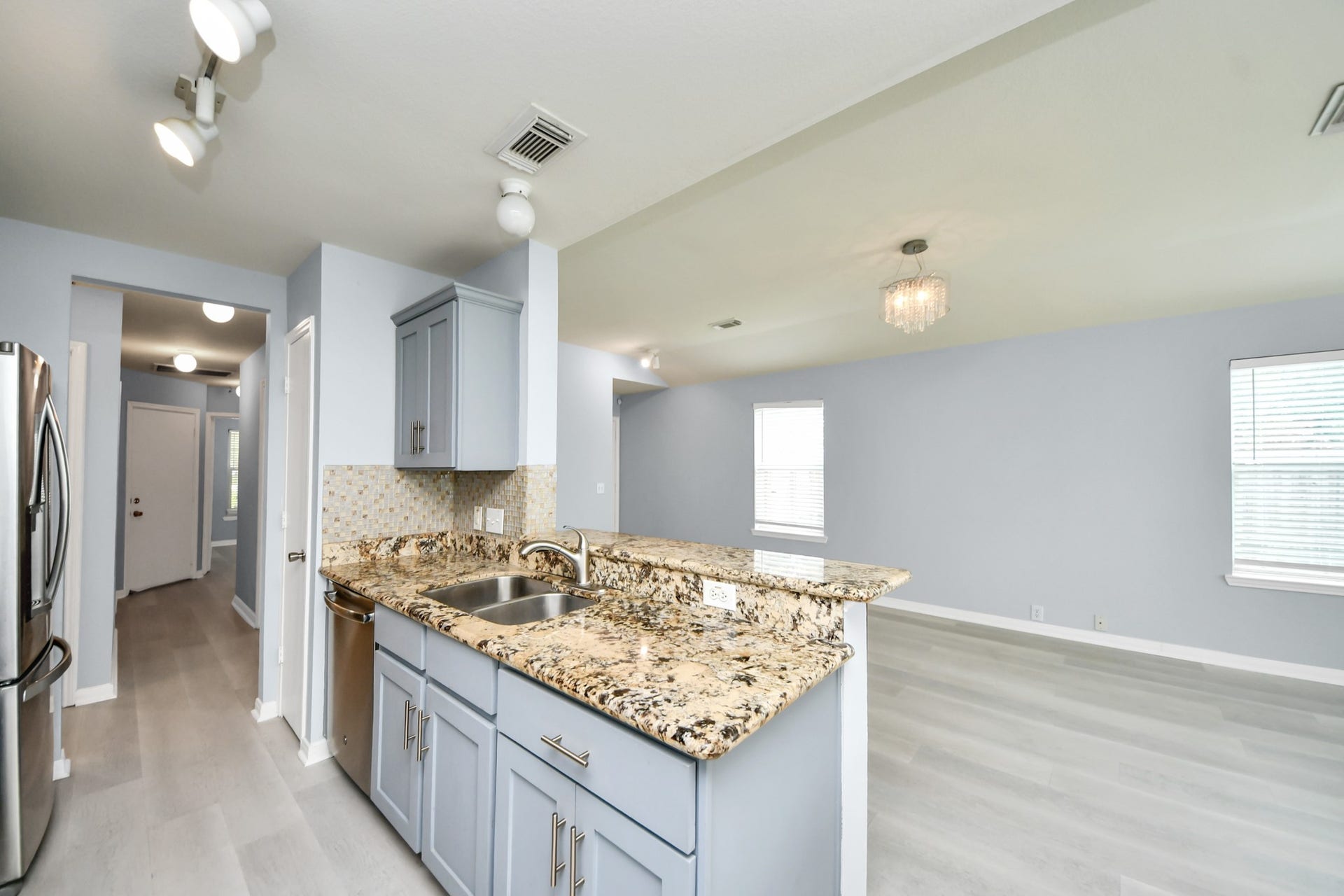 3030 Red Stag Pass, Missouri City, TX 77459 3030 Red Stag Pass, Missouri City, TX 77459