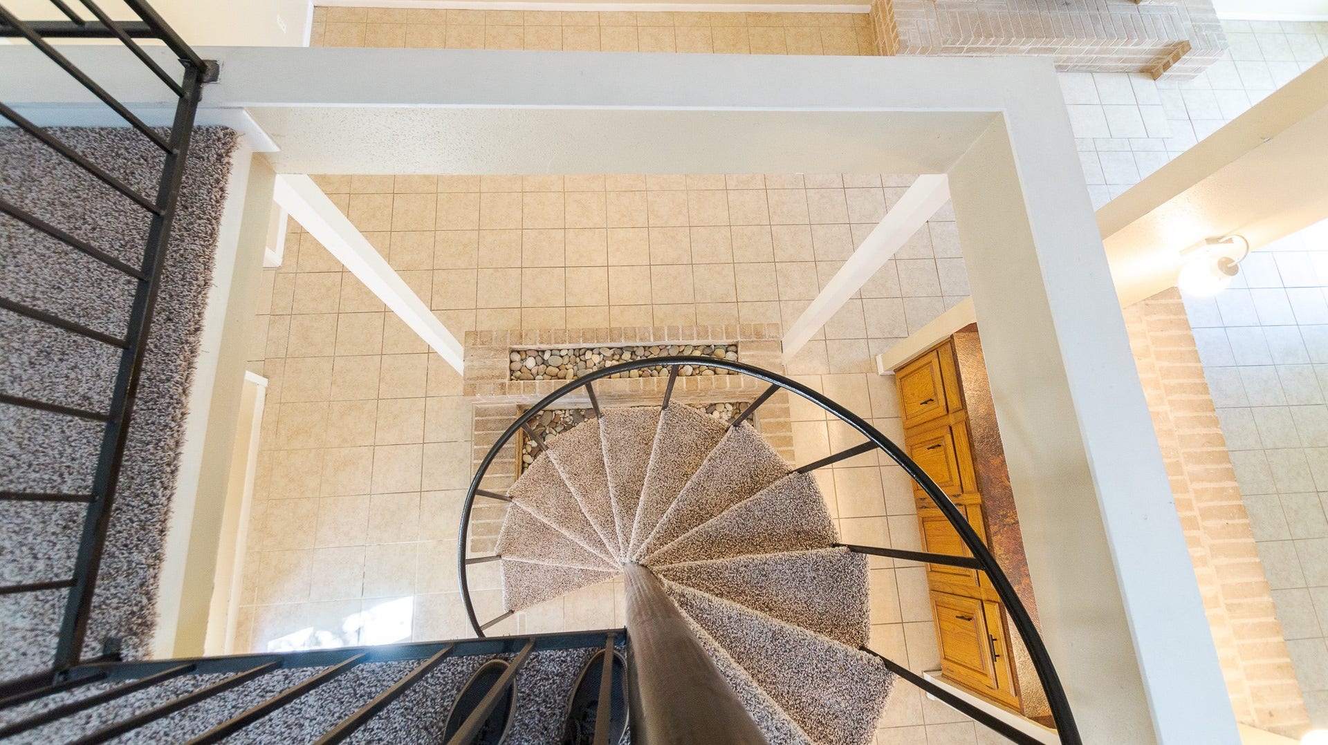 25710 Pepper Ridge Lane, Spring, TX 77373 25710 Pepper Ridge Lane, Spring, TX 77373