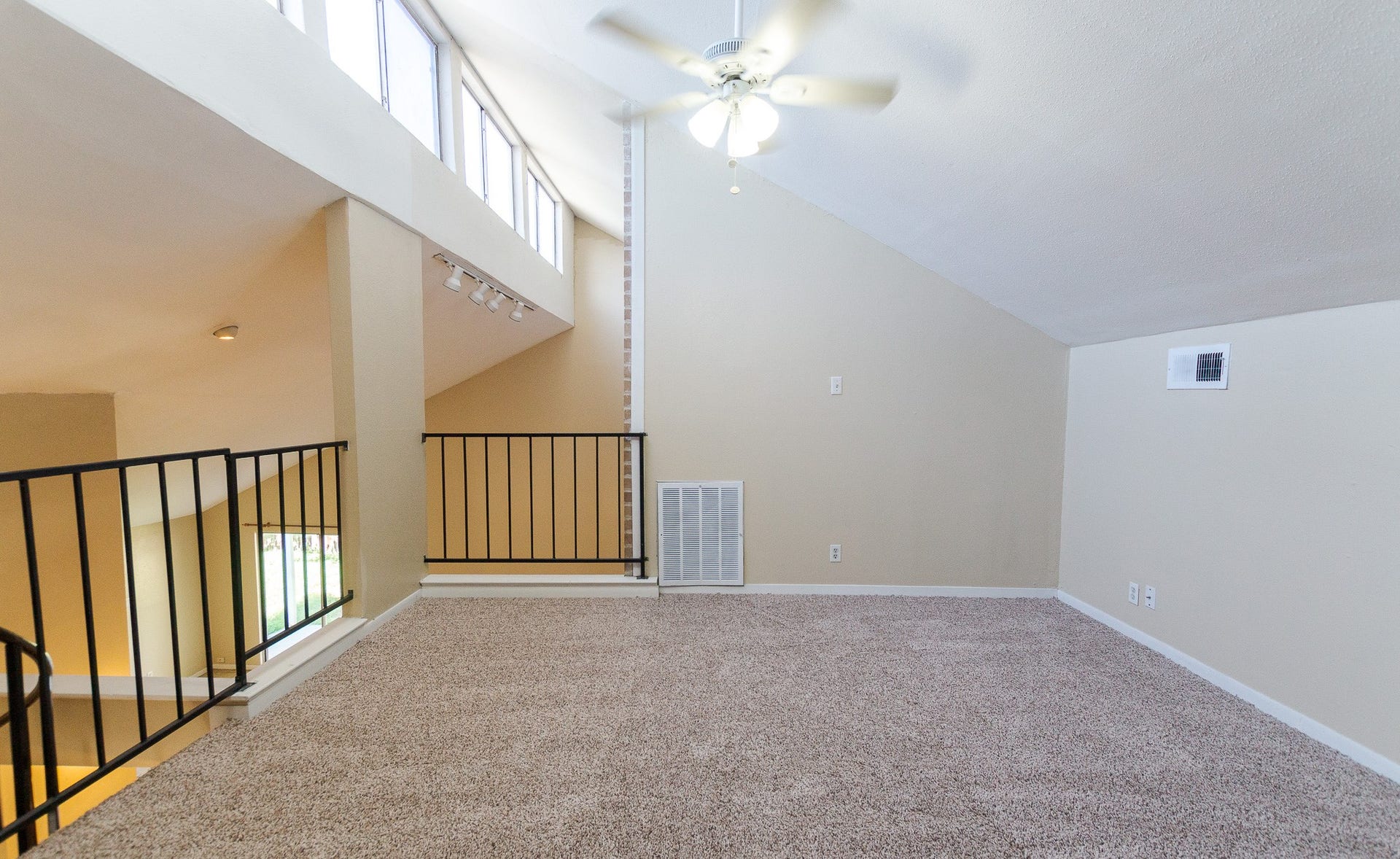 25710 Pepper Ridge Lane, Spring, TX 77373 25710 Pepper Ridge Lane, Spring, TX 77373