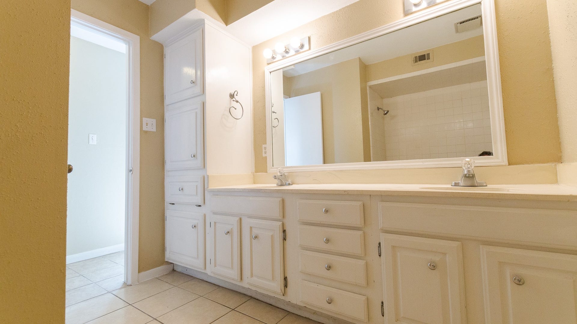 25710 Pepper Ridge Lane, Spring, TX 77373 25710 Pepper Ridge Lane, Spring, TX 77373