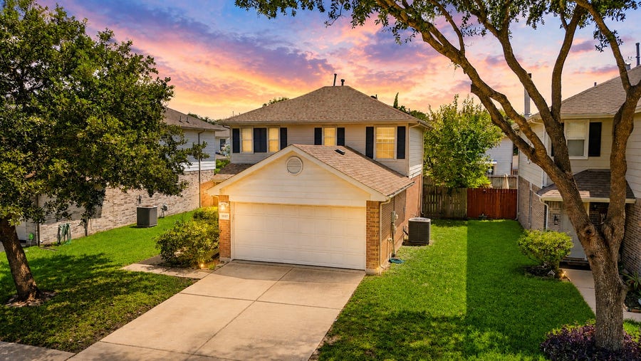 Property photo for 10207 Revelstoke Drive, Houston, TX