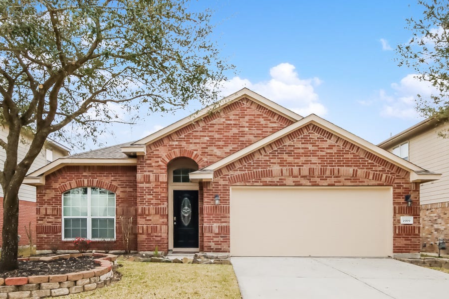 Property photo for 1919 Treasure Mountain Drive, Spring, TX