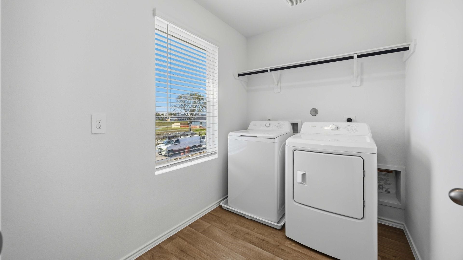 4806 Tili And Gili Street, Houston, TX 77048 4806 Tili And Gili Street, Houston, TX 77048