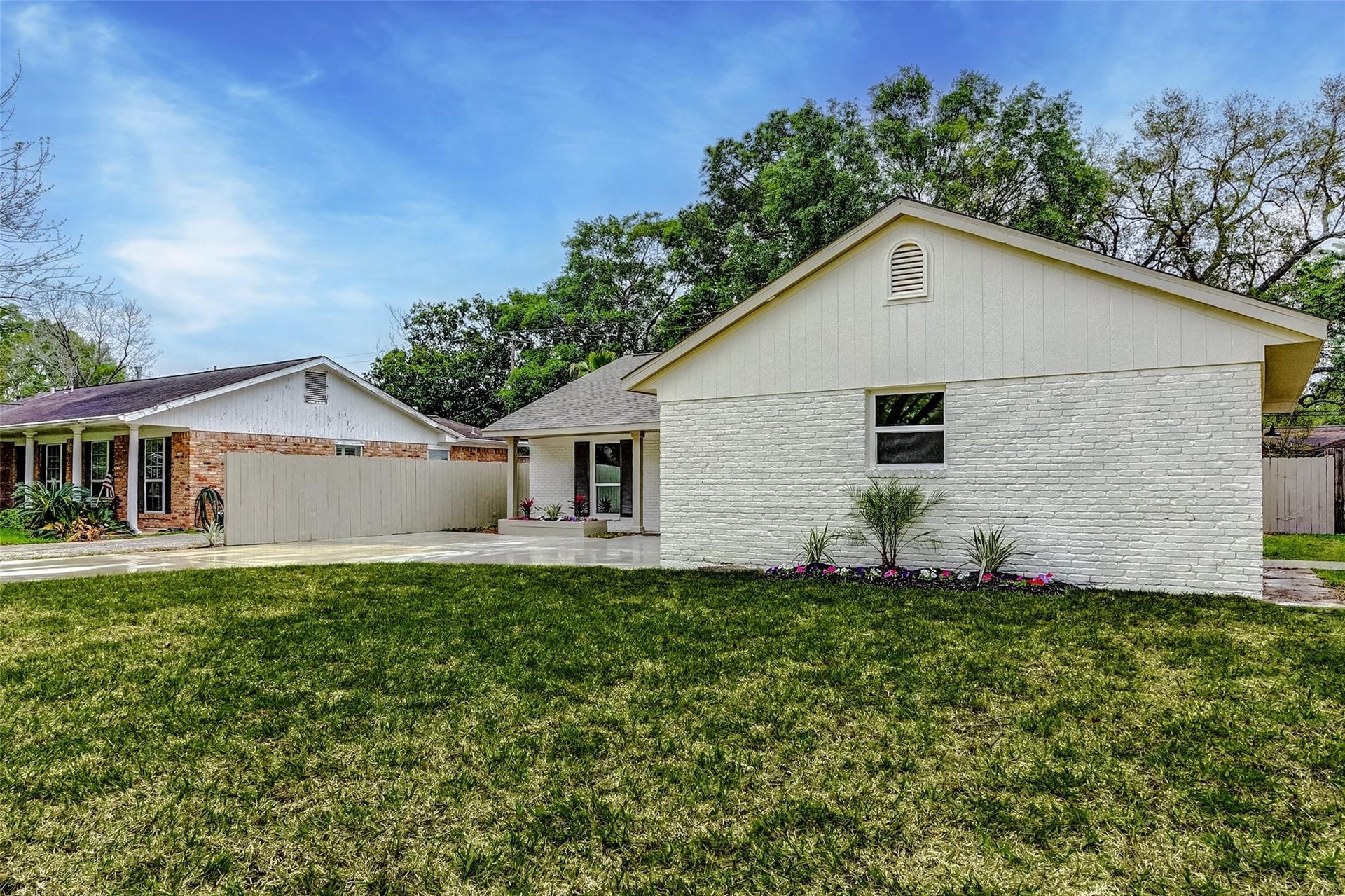 6003 Sanford Road, Houston, TX 77096 6003 Sanford Road, Houston, TX 77096