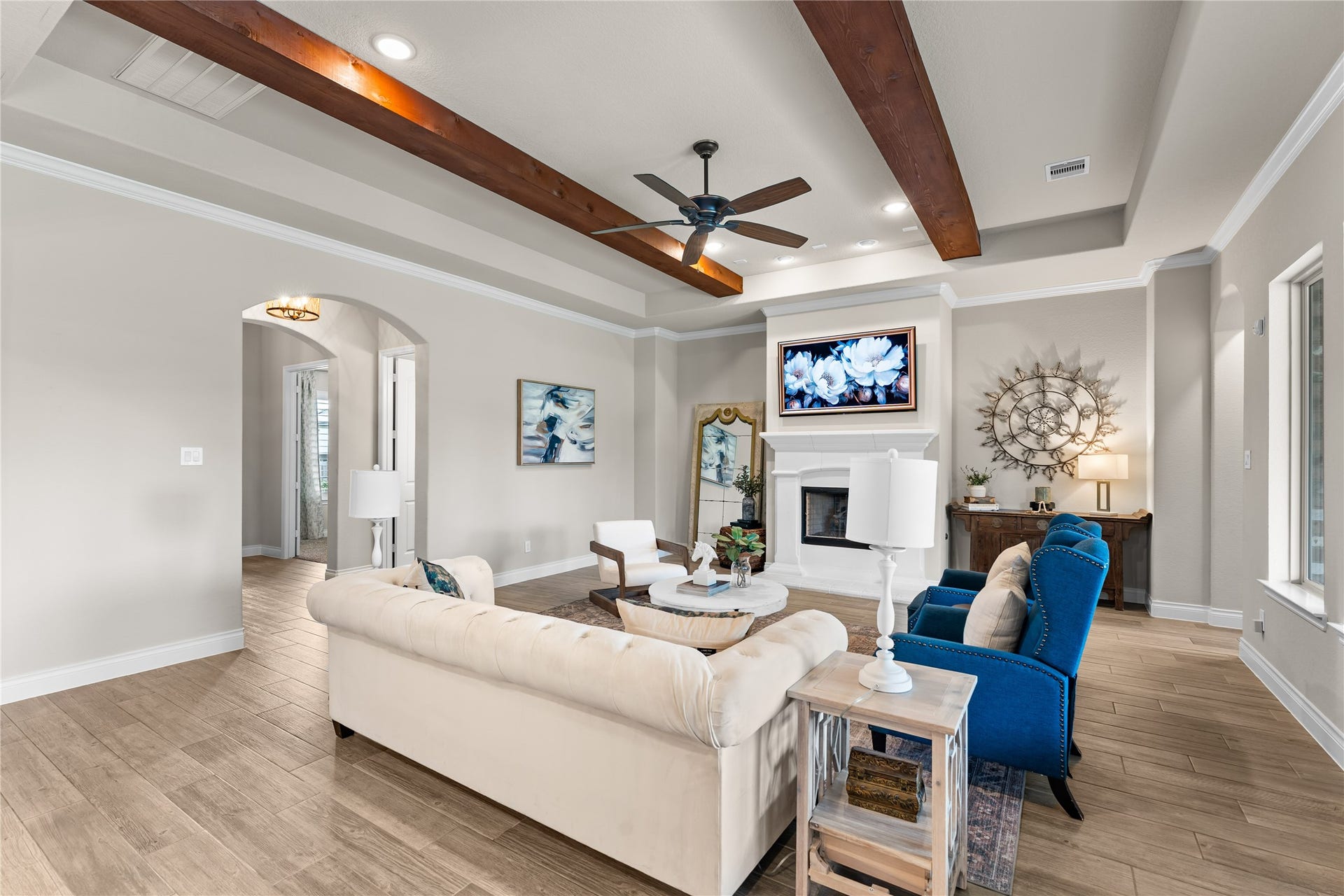 40803 Mostyn Drive, Magnolia, TX 77354 Generous main living space with seamless indoor-outdoor flow