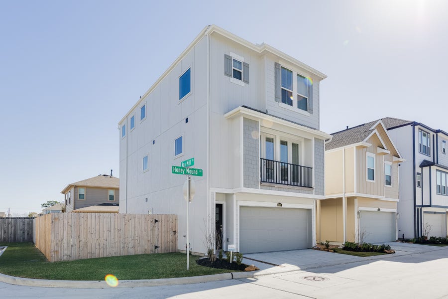 Property photo for 1920 Honey Mound Dr Drive, Houston, TX