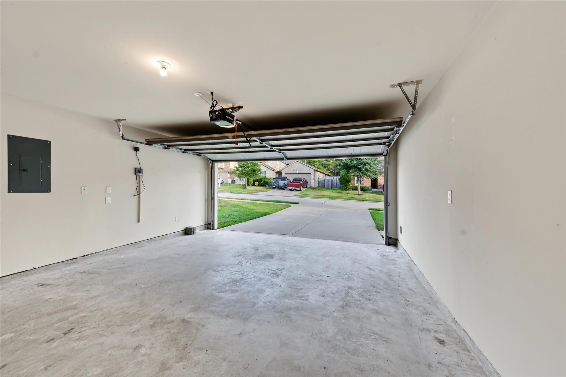 12246 Antilles Lane, Conroe, TX 77304 12246 Antilles Lane, Conroe, TX 77304