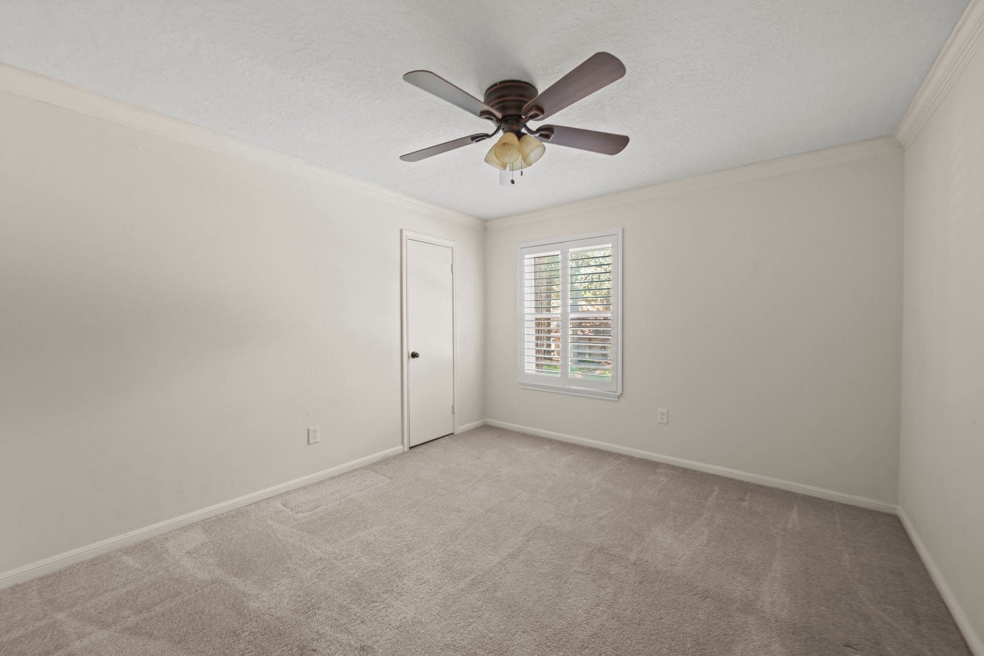 15626 Canterbury Forest Drive, Tomball, TX 77377