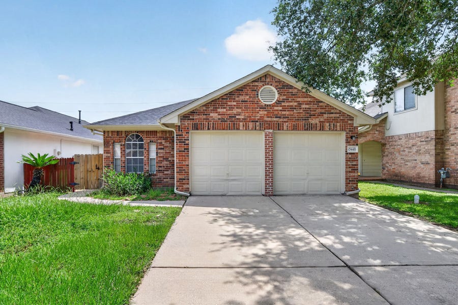 Property photo for 5443 Evergreen Canyon Road, Houston, TX
