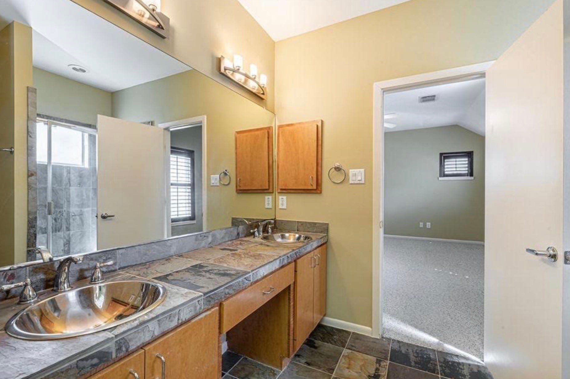 4308 Lillian Street, #D, Houston, TX 77007 4308 Lillian Street, #D, Houston, TX 77007