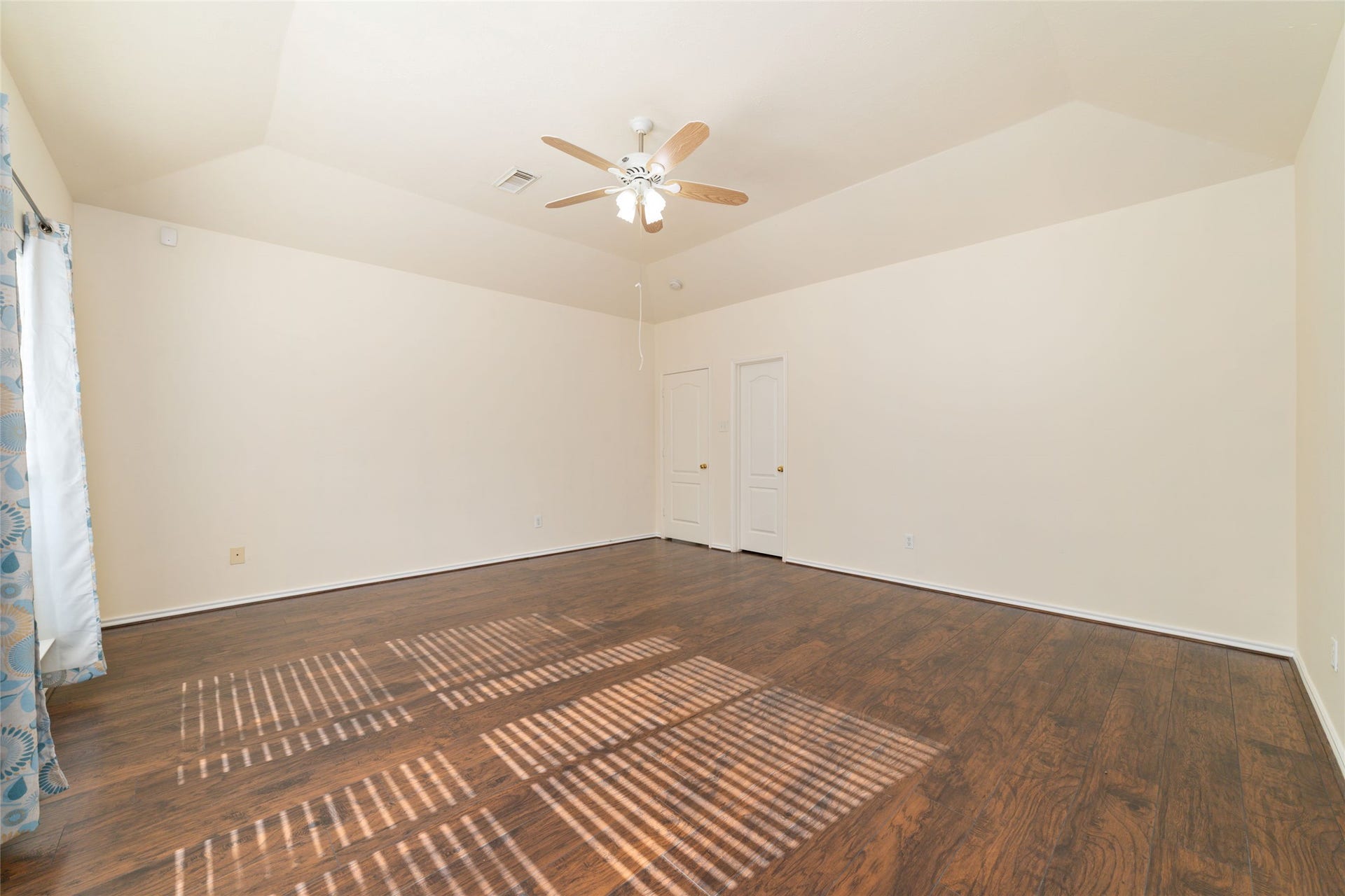 10011 Redoak Pass Lane, Houston, TX 77064 10011 Redoak Pass Lane, Houston, TX 77064