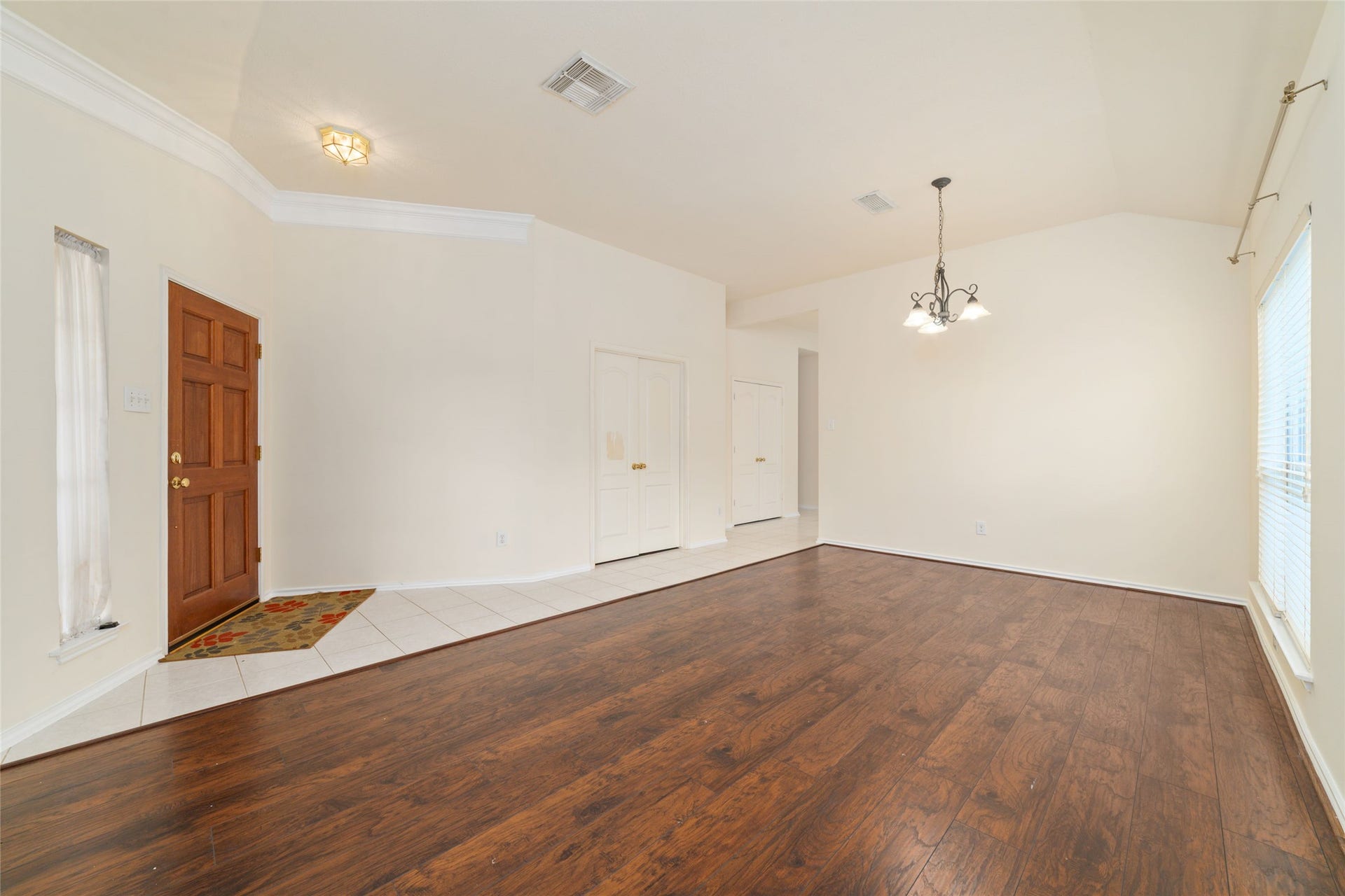 10011 Redoak Pass Lane, Houston, TX 77064 10011 Redoak Pass Lane, Houston, TX 77064