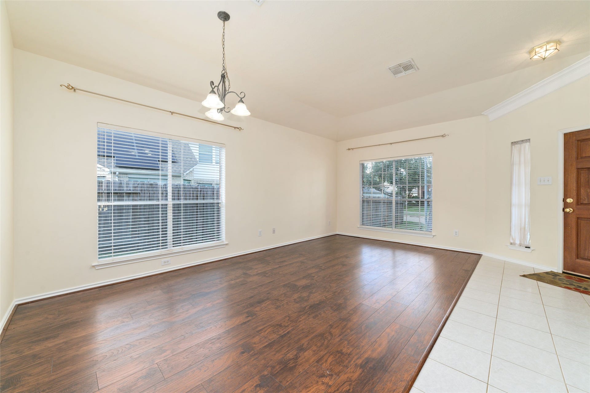 10011 Redoak Pass Lane, Houston, TX 77064 10011 Redoak Pass Lane, Houston, TX 77064