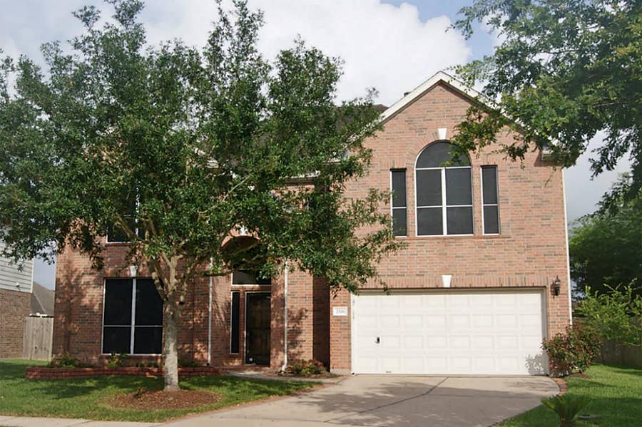 Property photo for 2516 Royal Terns Court, League City, TX