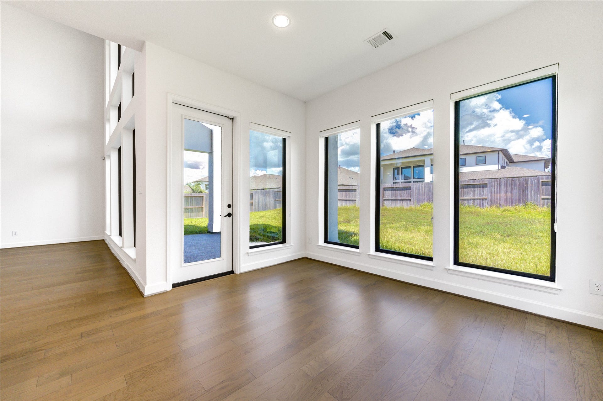 9015 Orchard Cove, Missouri City, TX 77459 9015 Orchard Cove, Missouri City, TX 77459