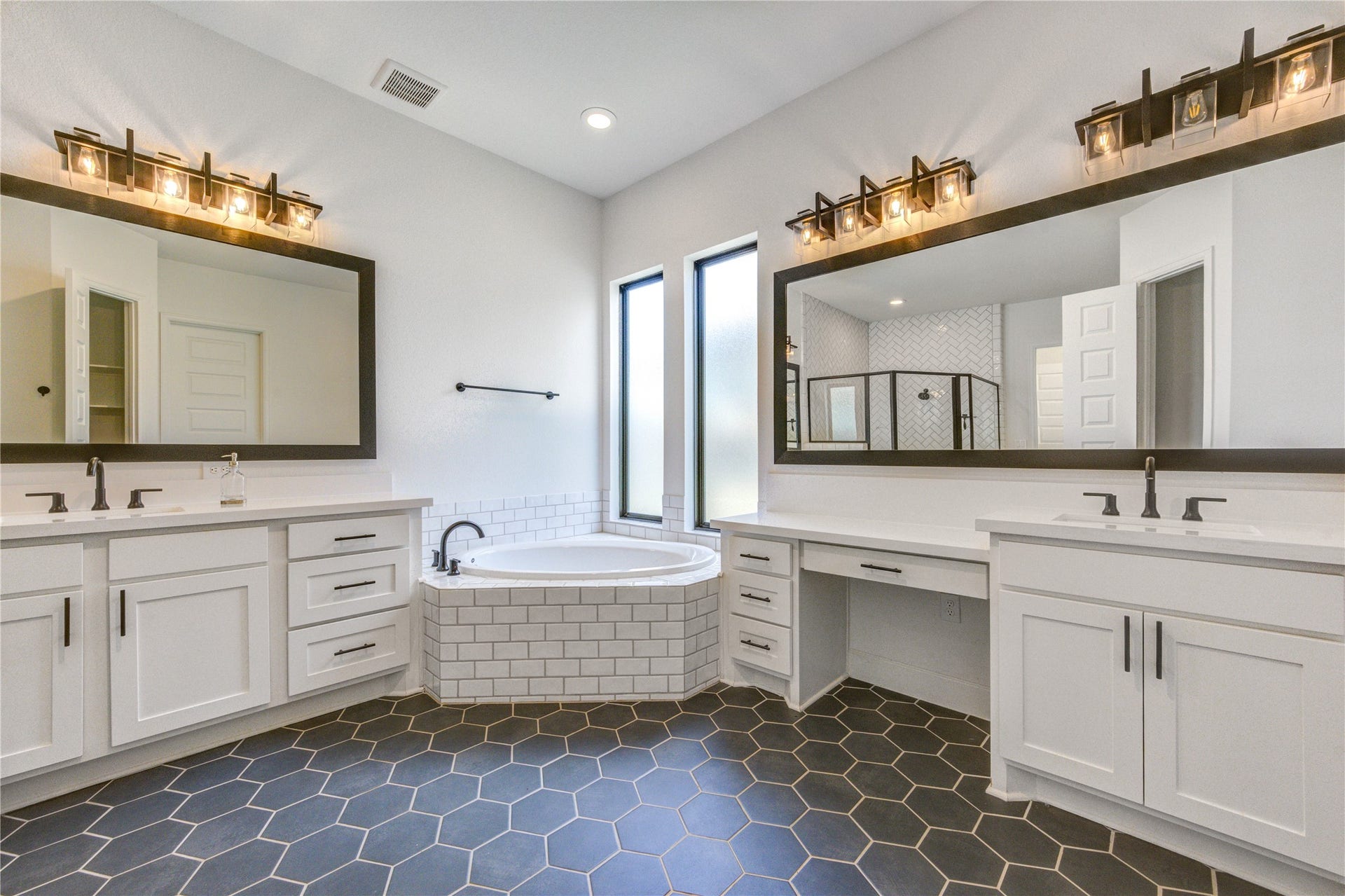 9015 Orchard Cove, Missouri City, TX 77459 9015 Orchard Cove, Missouri City, TX 77459