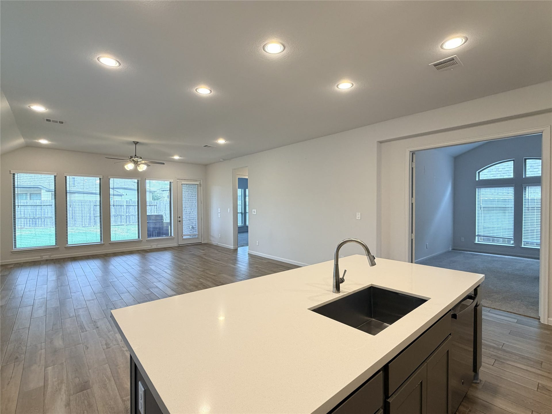 9307 Crescent Mill Drive, Missouri City, TX 77459 9307 Crescent Mill Drive, Missouri City, TX 77459