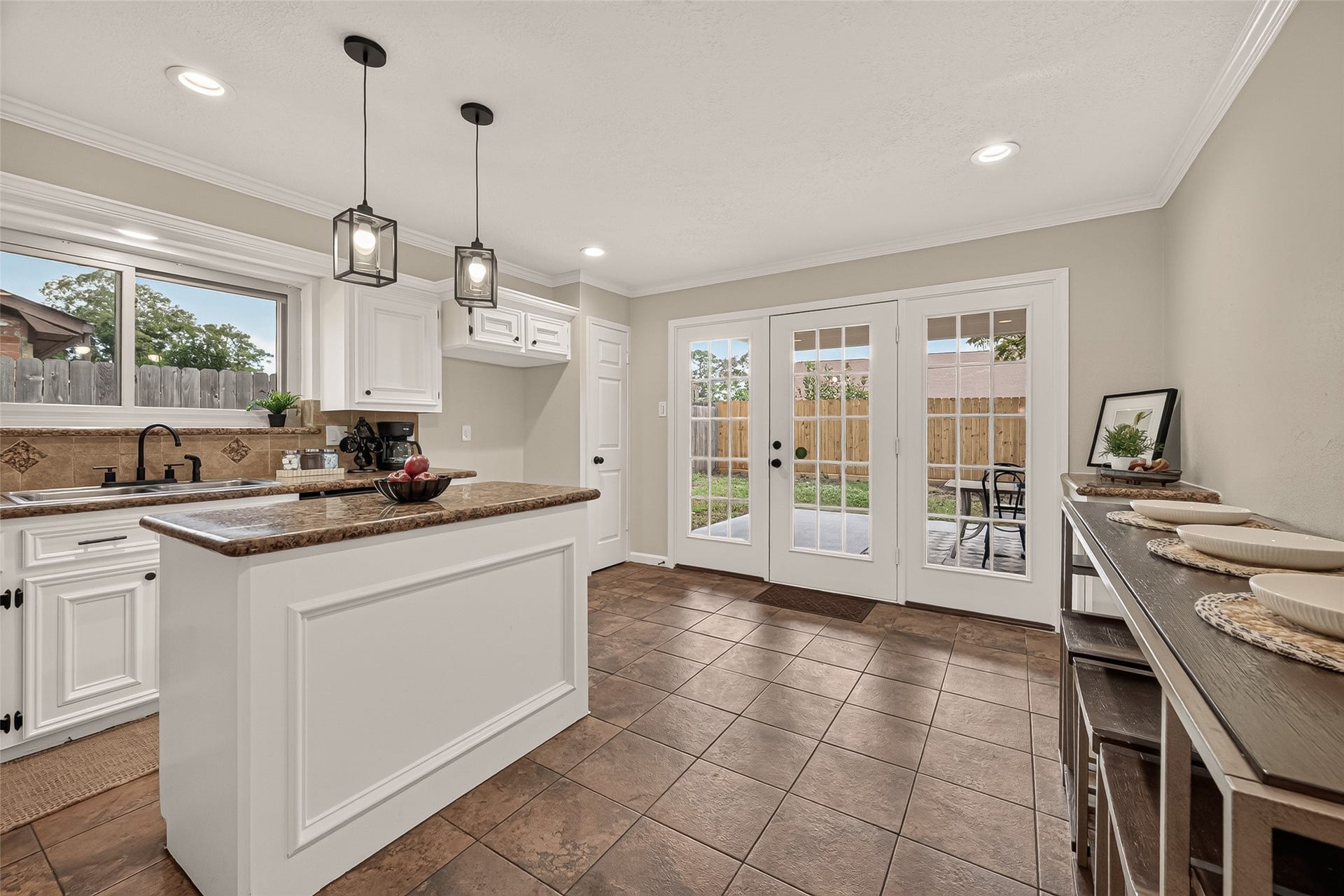 20202 Foxwood Forest Boulevard, Humble, TX 77338 20202 Foxwood Forest Boulevard, Humble, TX 77338