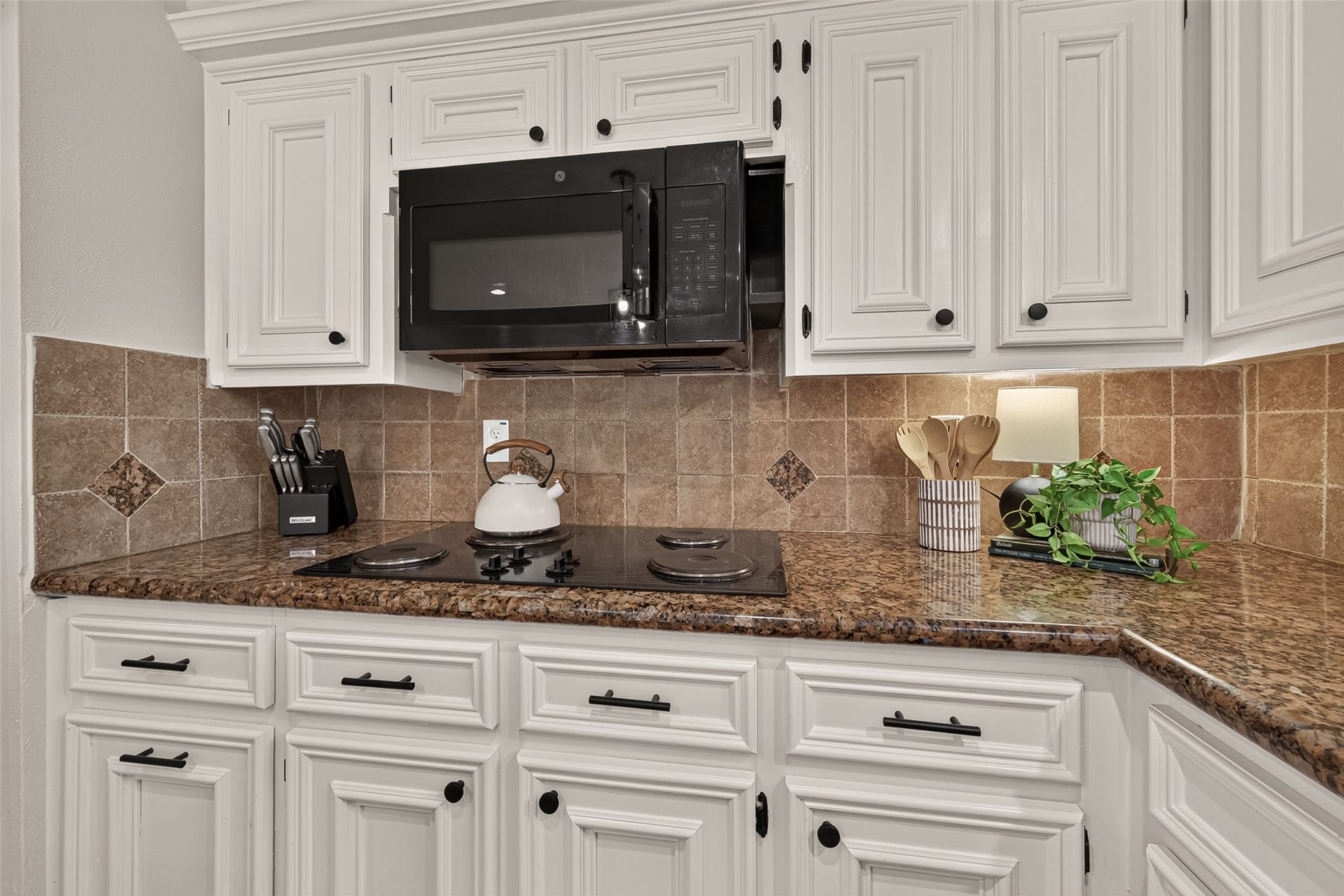 20202 Foxwood Forest Boulevard, Humble, TX 77338 20202 Foxwood Forest Boulevard, Humble, TX 77338