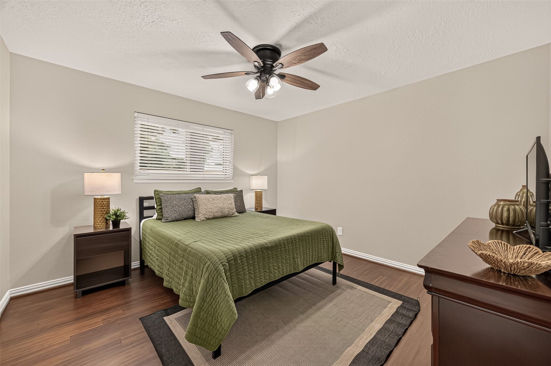 20202 Foxwood Forest Boulevard, Humble, TX 77338 20202 Foxwood Forest Boulevard, Humble, TX 77338