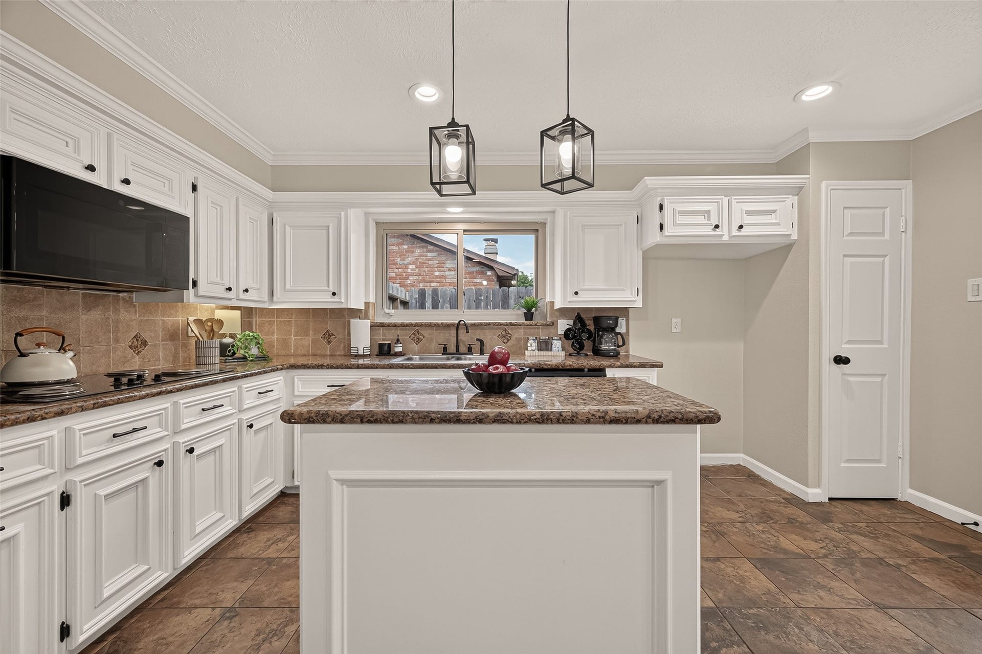 20202 Foxwood Forest Boulevard, Humble, TX 77338 20202 Foxwood Forest Boulevard, Humble, TX 77338