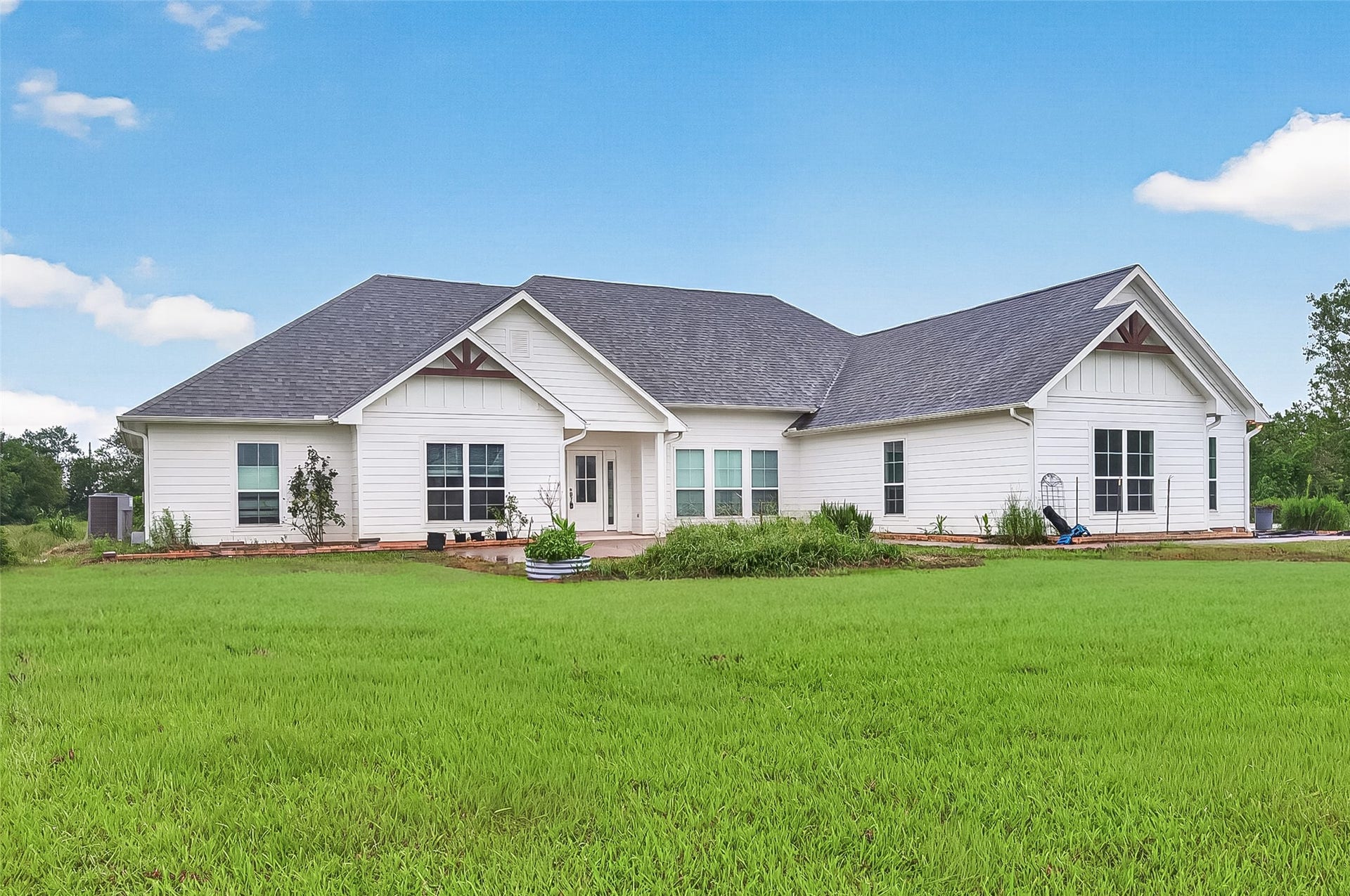 22519 Chenango Lake Drive, Angleton, TX 77515 22519 Chenango Lake Drive, Angleton, TX 77515