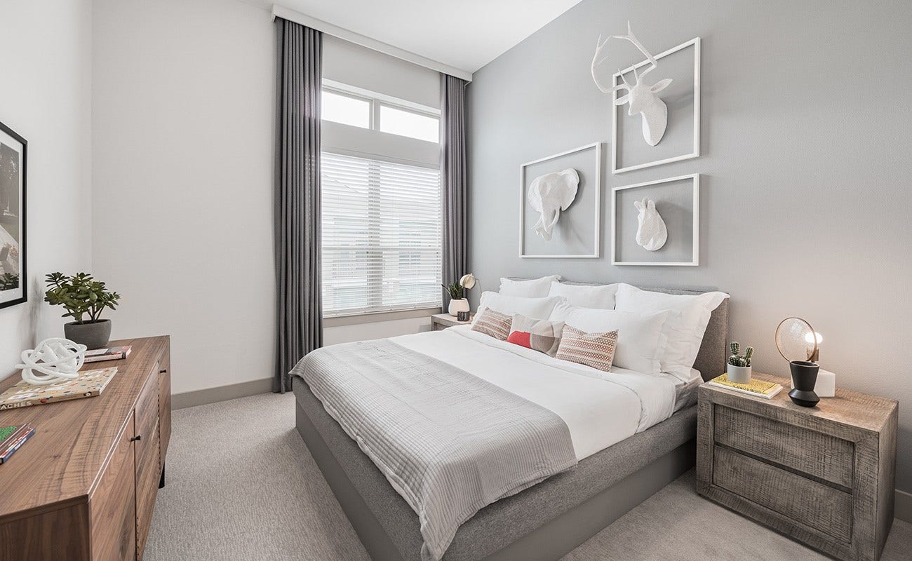 180 Malone Street, #2317, Houston, TX 77007 12 foot on the 4th floor allow for extra transoms